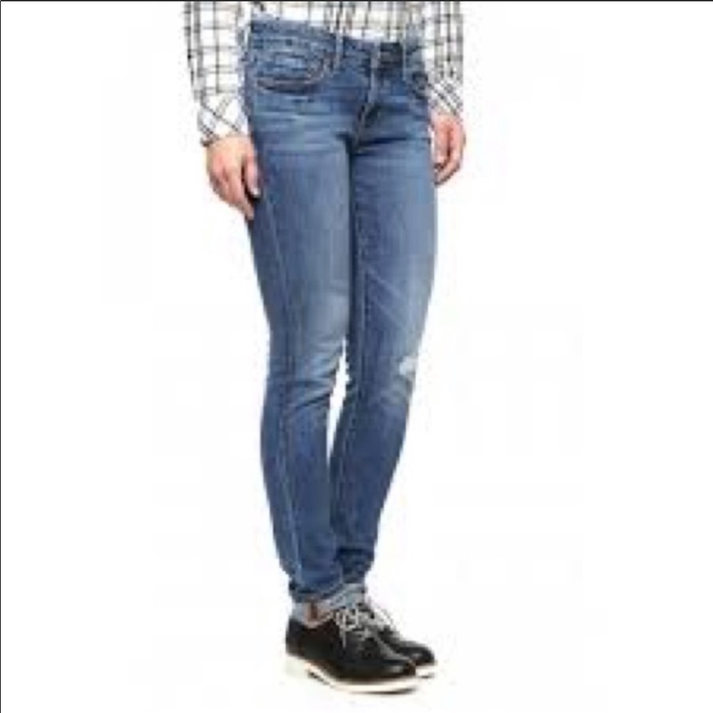 NWT Levi’s: Size 30x32 Long Ripped Blue Jeans - Picture 4 of 8